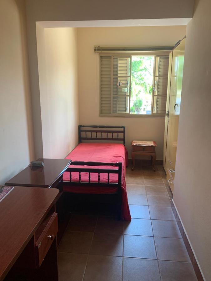 Apartamento na rua principal Serra Negra  Esterno foto